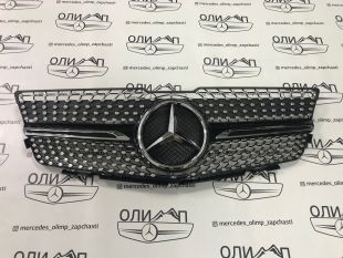 Решетка радиатора даймонд на Mercedes GLK дорест