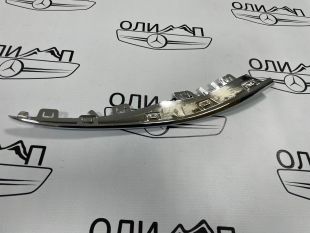 Накладка на бампер хром правая на Mercedes W205 рестайлинг
